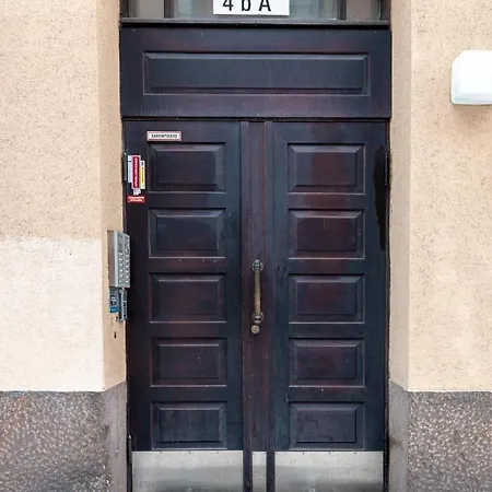 2ndhomes Unique & Spacious 2-storey With Sauna