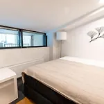 Appartement 2ndhomes Unique & Spacious 2-storey With Sauna